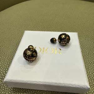 Boucles d’oreilles Dior